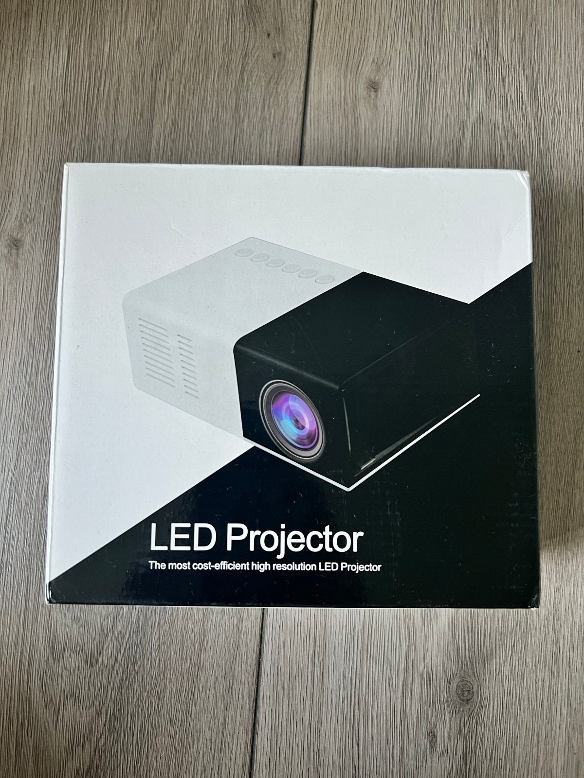 LED Projector - Nieuw in doos, Ophalen of Verzenden, Nieuw, LED, Overige resoluties