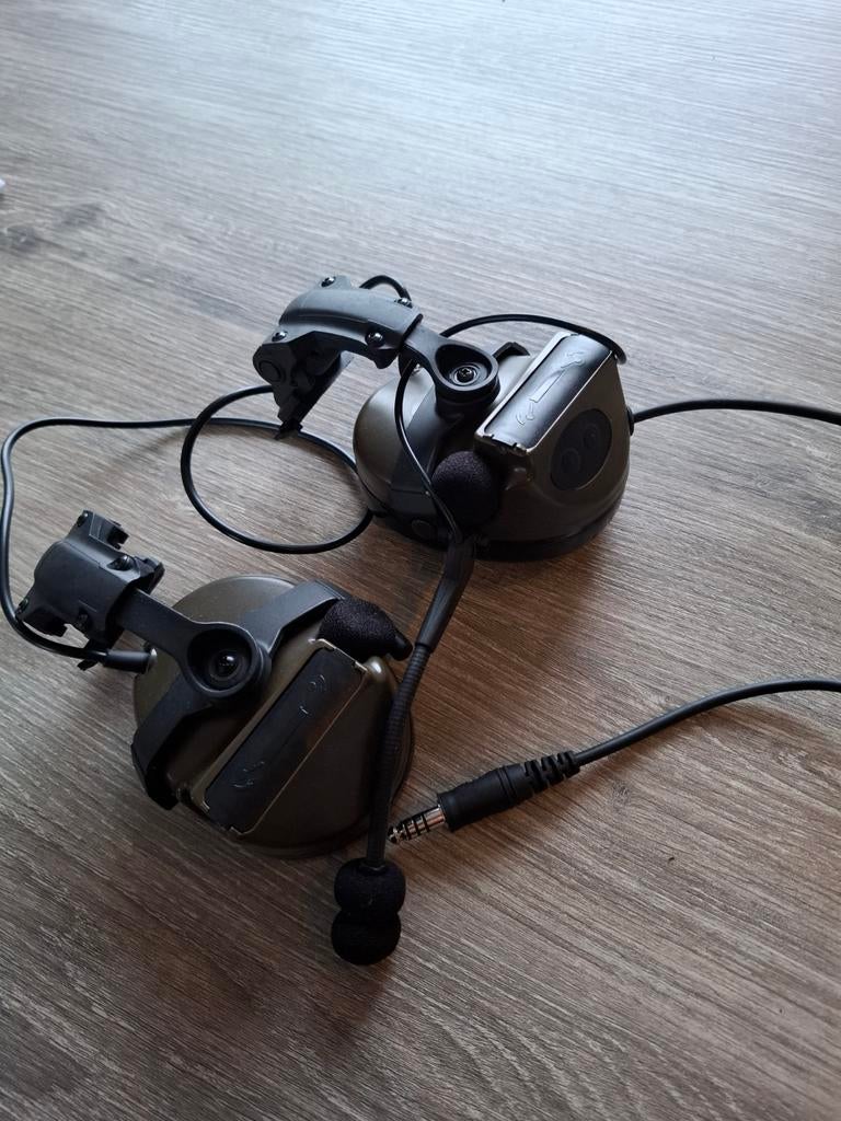 Z- tactical headset airsoft, Ophalen of Verzenden, Zo goed als nieuw