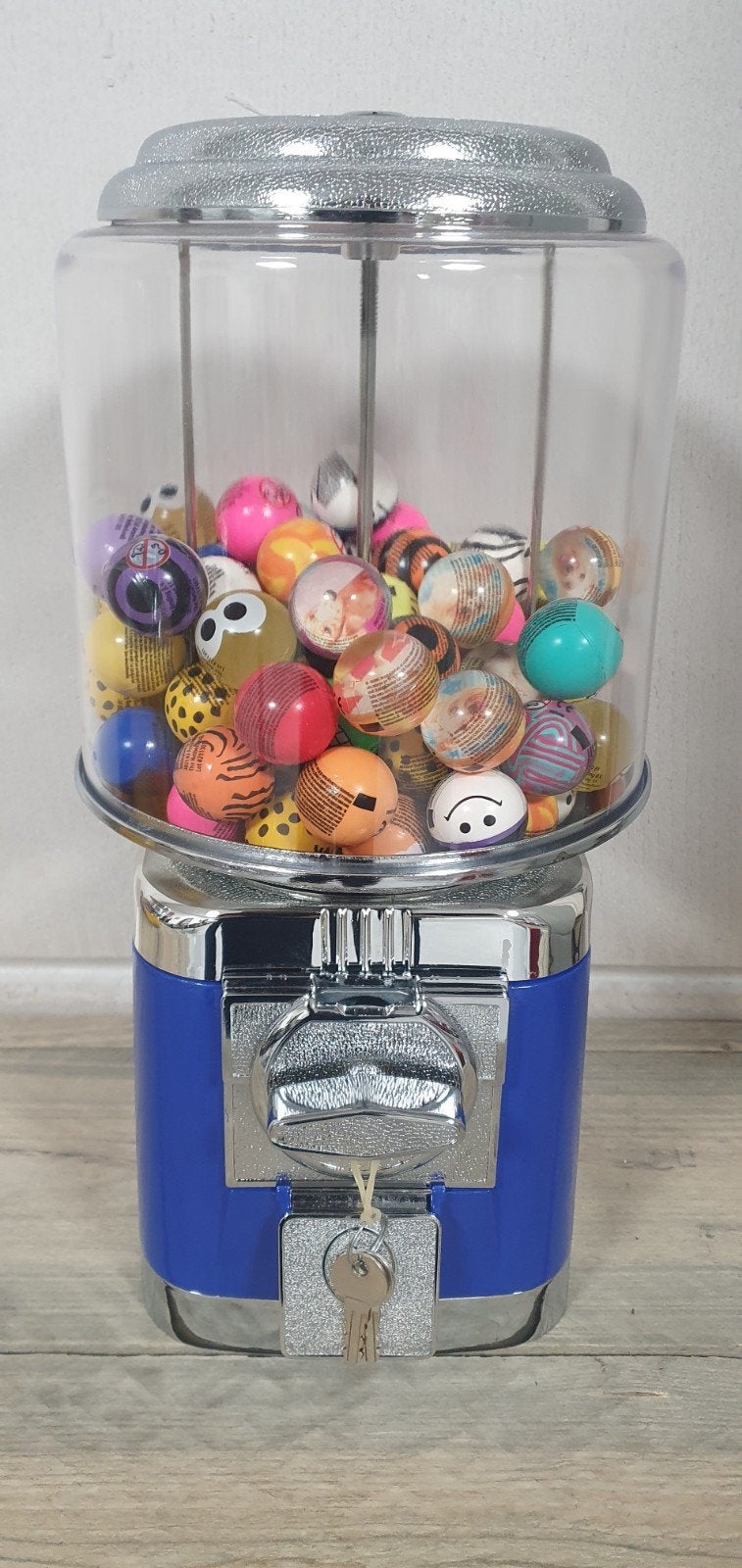 Kauwgomballen stuiterballen capsules automaat Showroommodell, Verzamelen, Automaten | Overige, Ophalen of Verzenden, Gebruikt