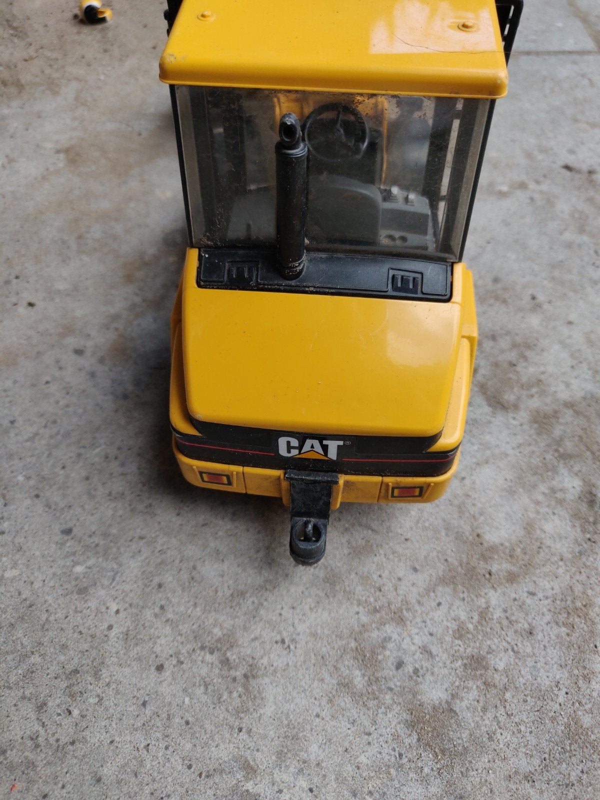 Bruder CAT Shovel met bak en Balen klem, Verzenden, Gebruikt