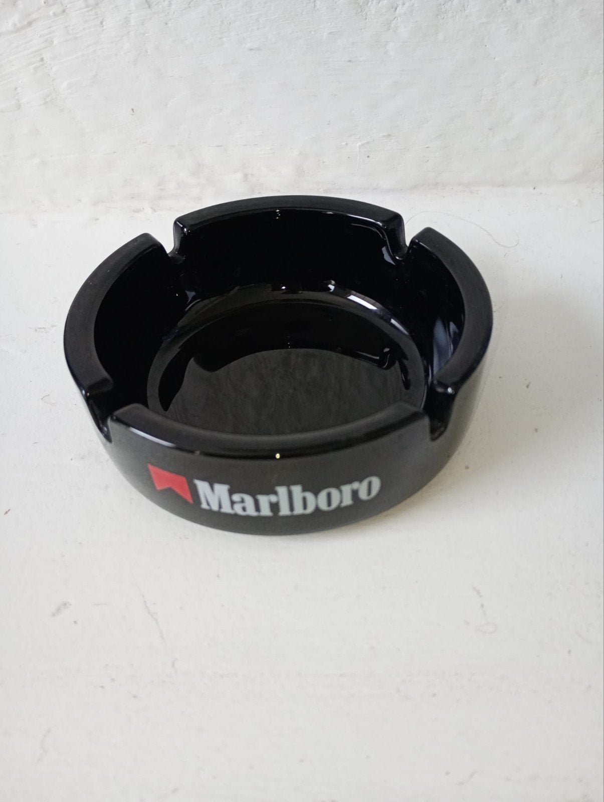 Marlboro Asbak Zwart, Verzamelen, Ophalen of Verzenden, Gebruikt, Asbak