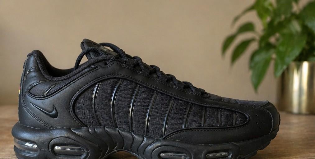 Nike Air Max Plus TN Zwart Maat 45 - Zo goed als nieuw, Ophalen of Verzenden, Zo goed als nieuw, Zwart