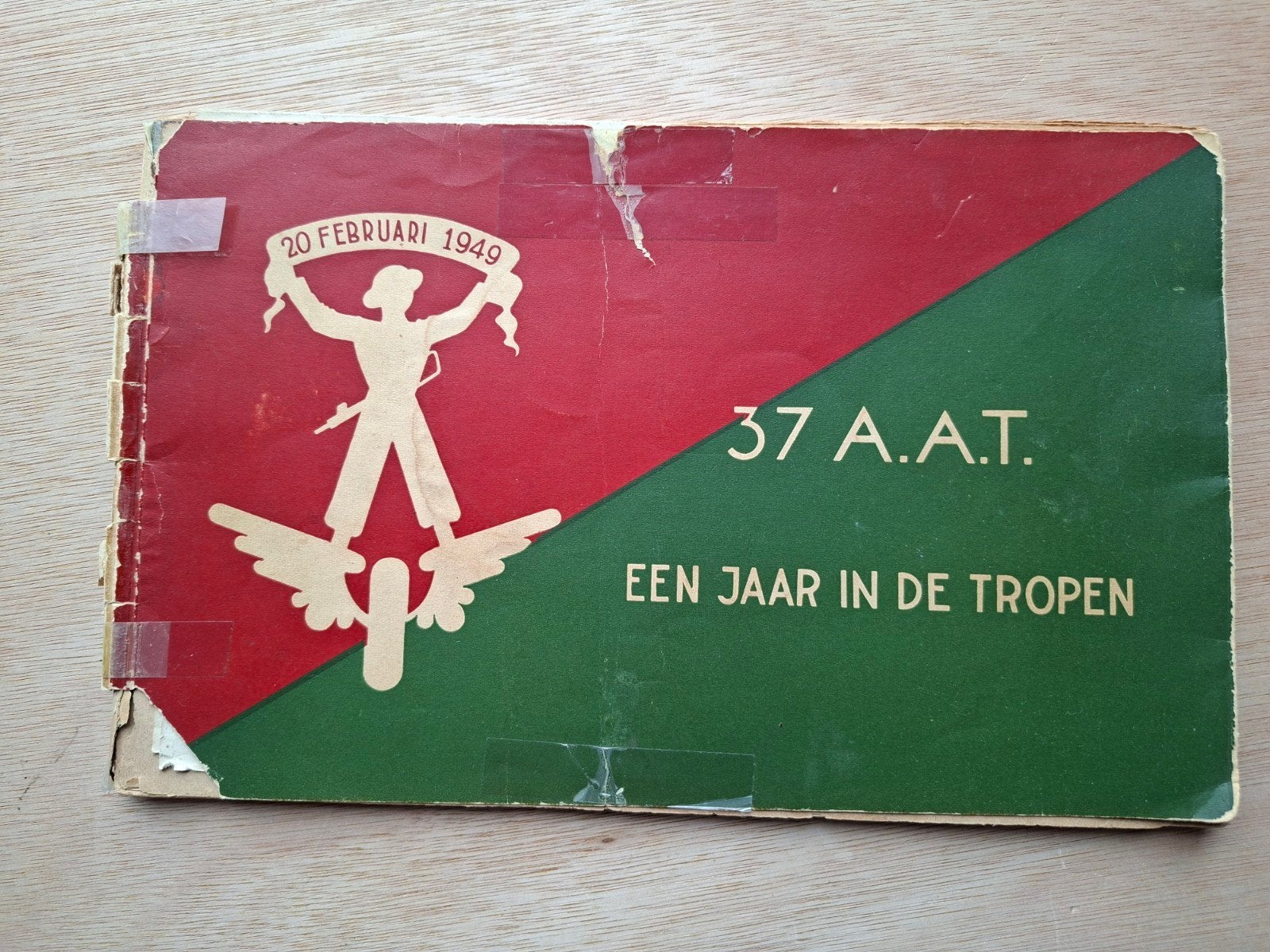 37 aat een jaar in den tropen, Ophalen of Verzenden, Landmacht, Nederland, Boek of Tijdschrift