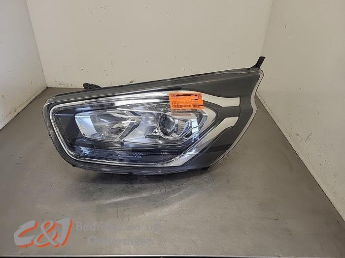 Koplamp links van een Ford Transit Custom, Gebruikt, -, -, Ophalen of Verzenden