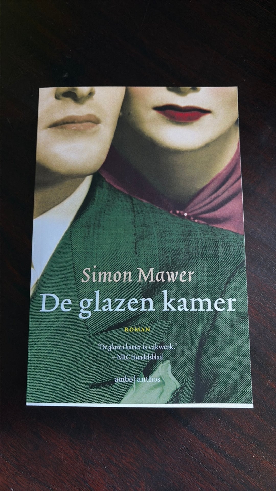 De Glazen Kamer - Simon Mawer, Boeken, Gelezen, Europa overig, Simon Mawer, Ophalen of Verzenden