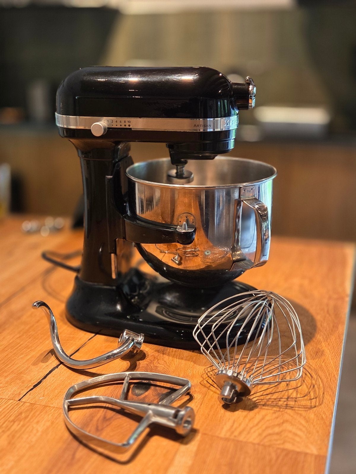KitchenAid Artisan Heavy Duty 6,9L Zwart – Compleet, Ophalen, 4 liter of meer, 3 snelheden of meer, Zo goed als nieuw