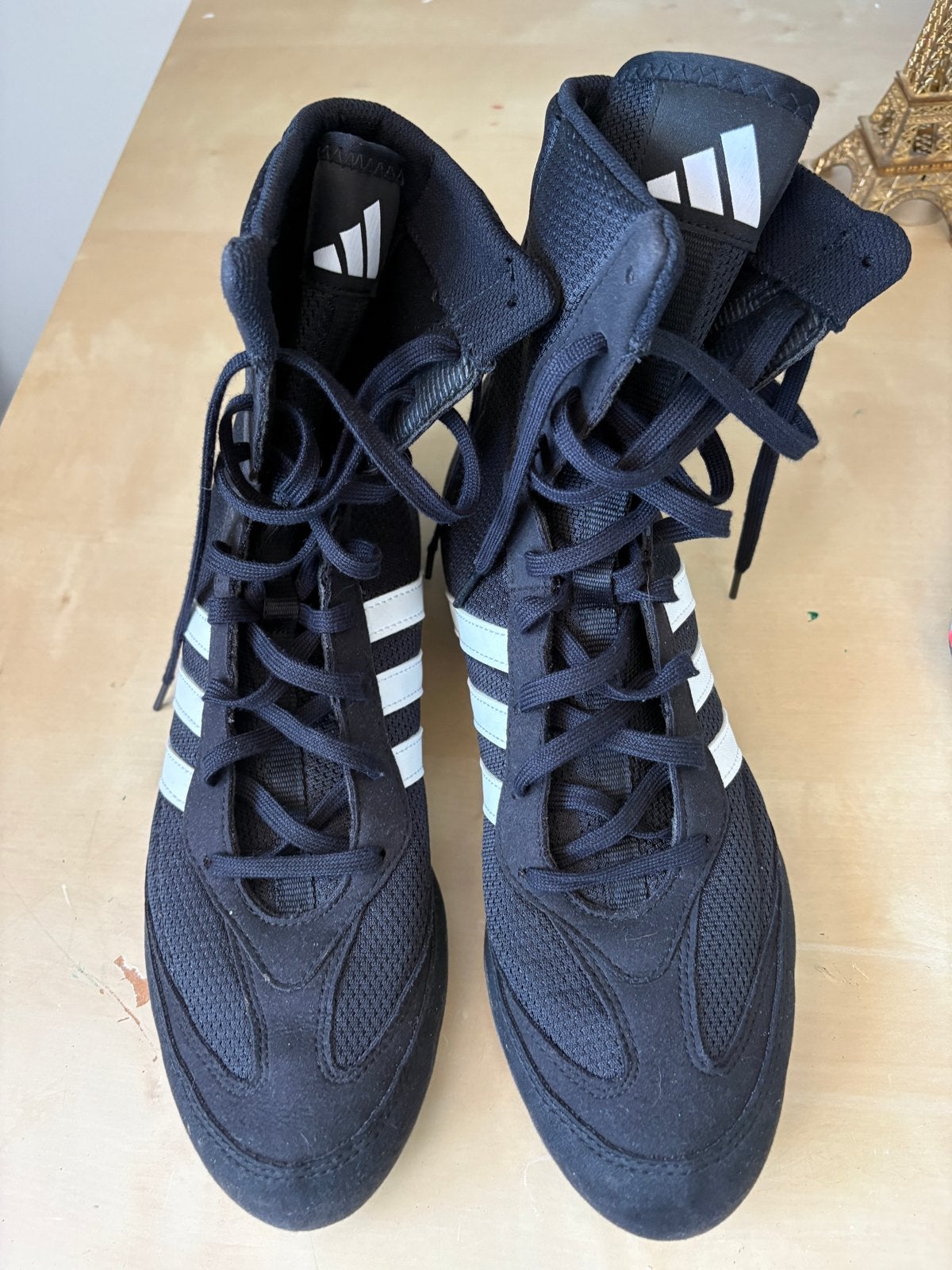 Nieuwe Adidas boksschoen  - Maat 42 2/3, Ophalen of Verzenden, Nieuw, Boksschoenen