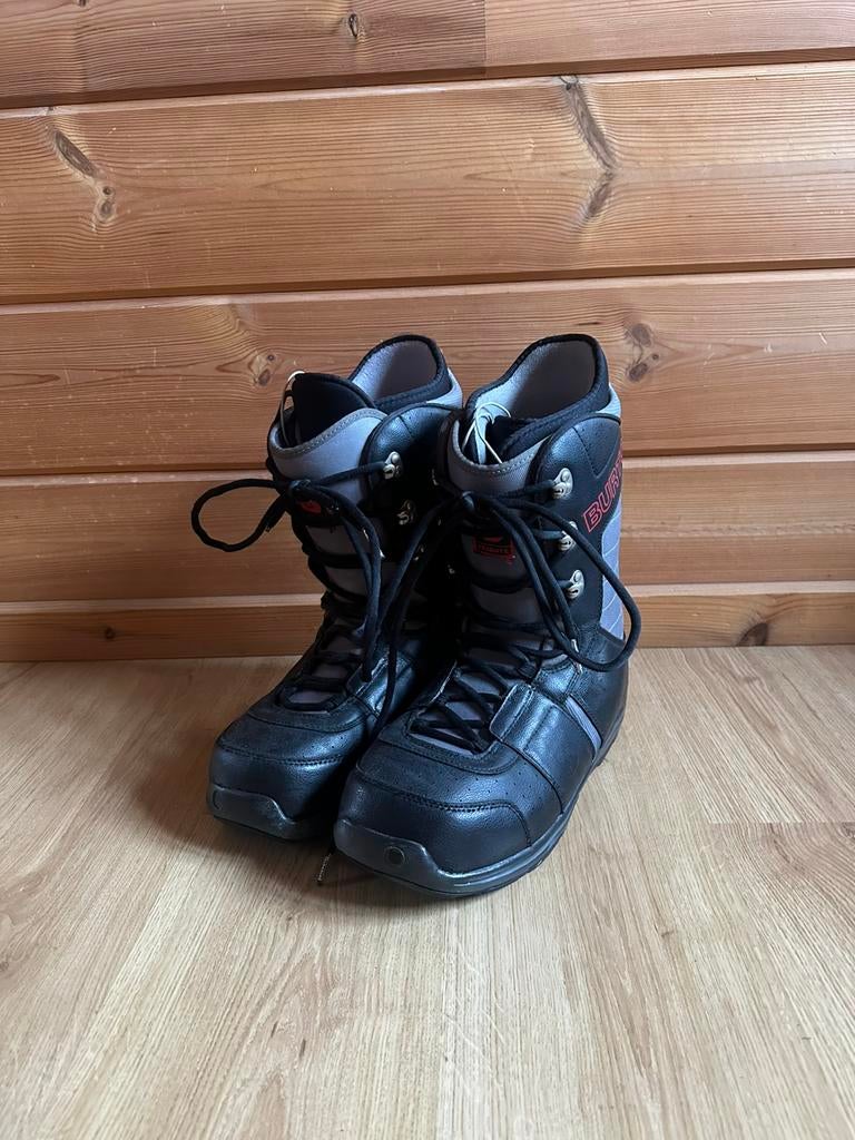 Snowboard schoenen maat 45, Sport en Fitness, Snowboarden, Gebruikt, Schoenen, Ophalen of Verzenden