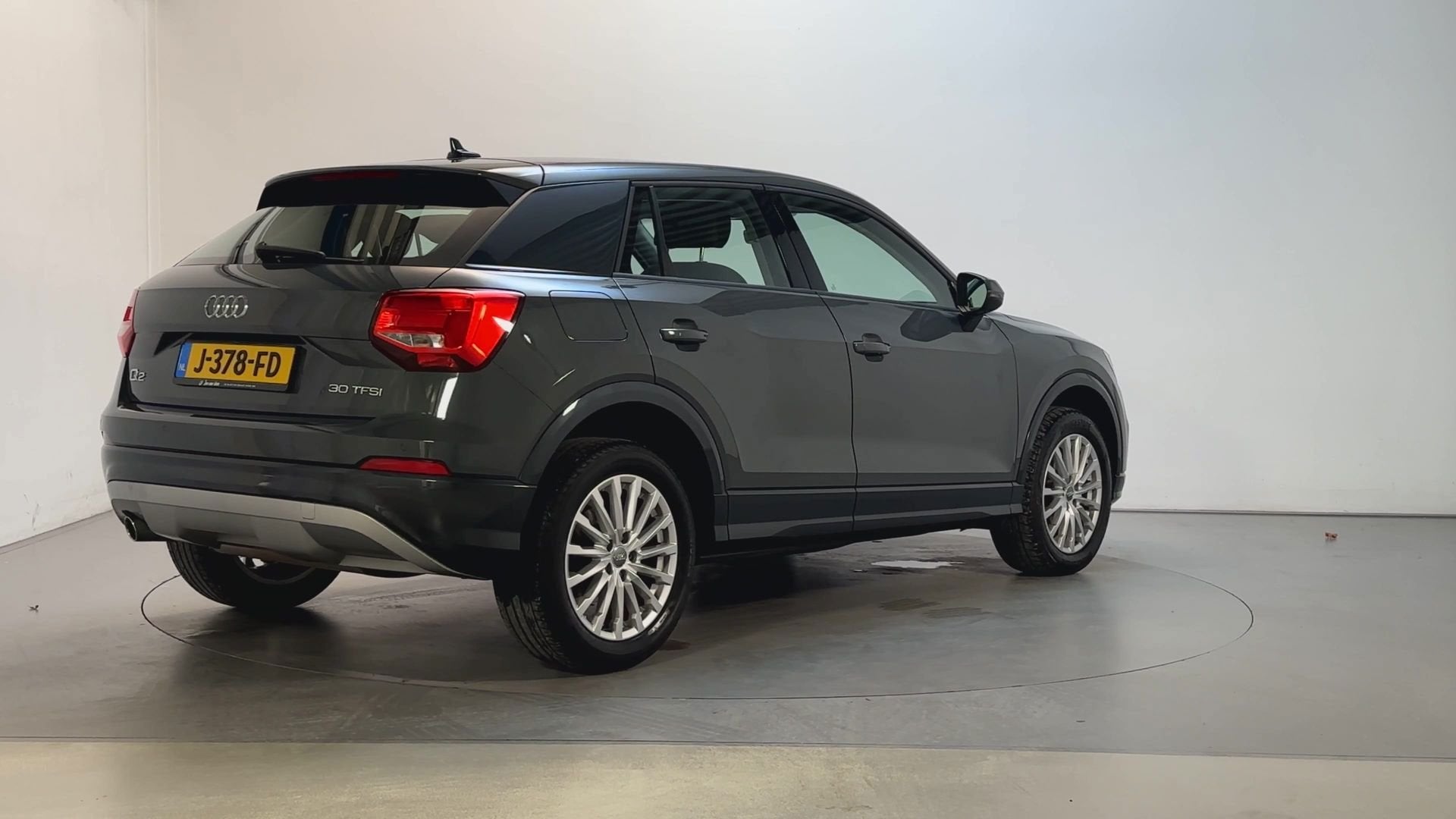 Audi Q2 30 TFSI Pro Line Navigatie App-Connect DAB+, Auto's, Voorwielaandrijving, Dealer onderhouden, Stof, Gebruikt
