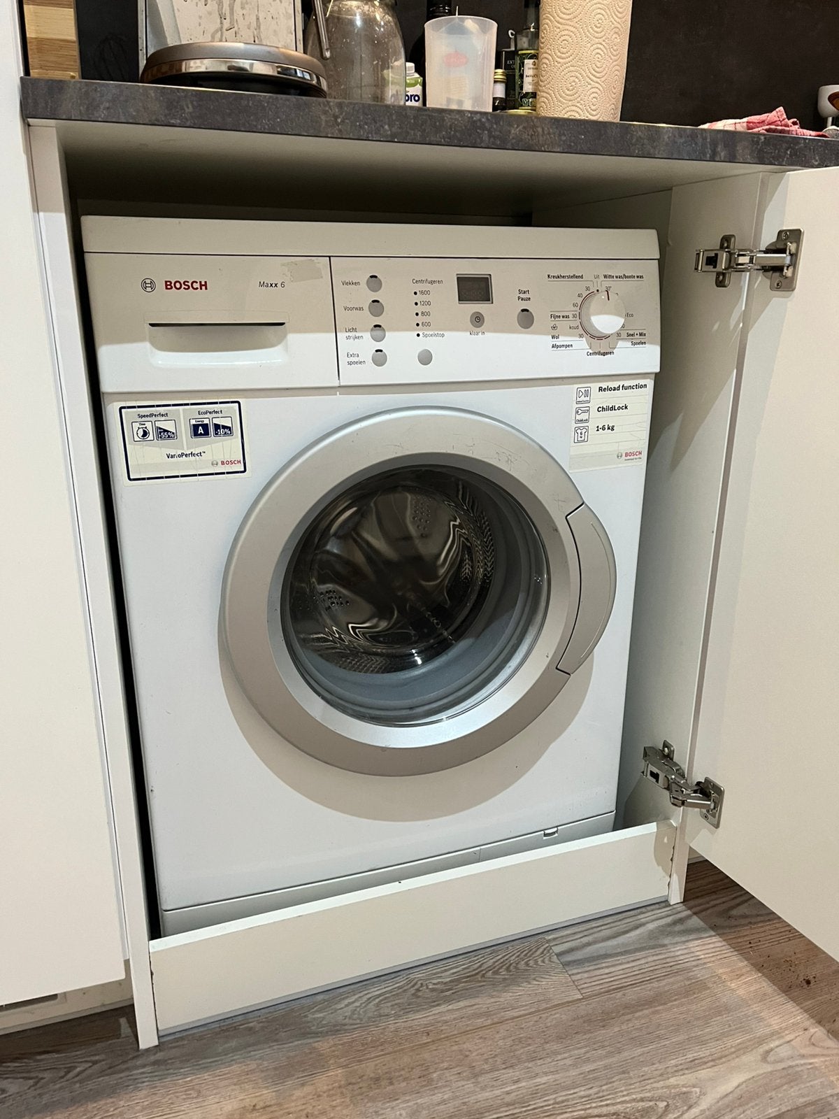 Bosch Washing Machine 6kg – Good Working Conditio, Witgoed en Apparatuur, Wasmachines, Ophalen, Gebruikt, 1600 toeren of meer