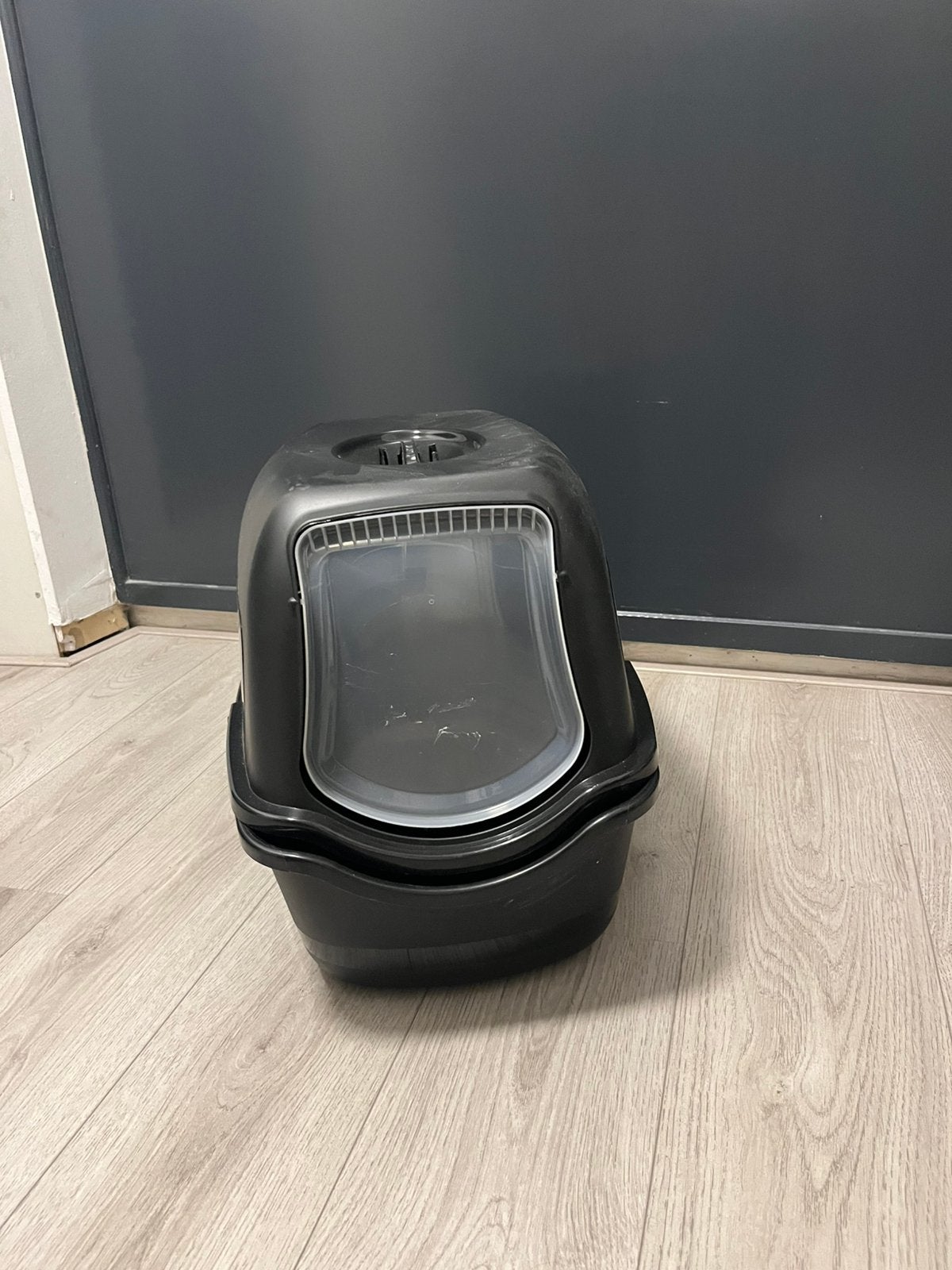 Kattenbakken - litter box, Ophalen, Zo goed als nieuw