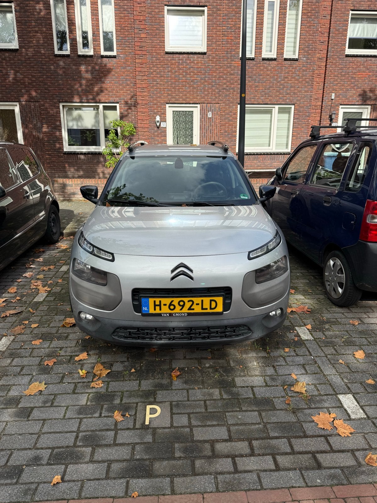 Citroën C4 Cactus 1.2 VTI 82 2014 Grijs, Auto's, Voorwielaandrijving, 31 €/maand, 1199 cc, Handgeschakeld