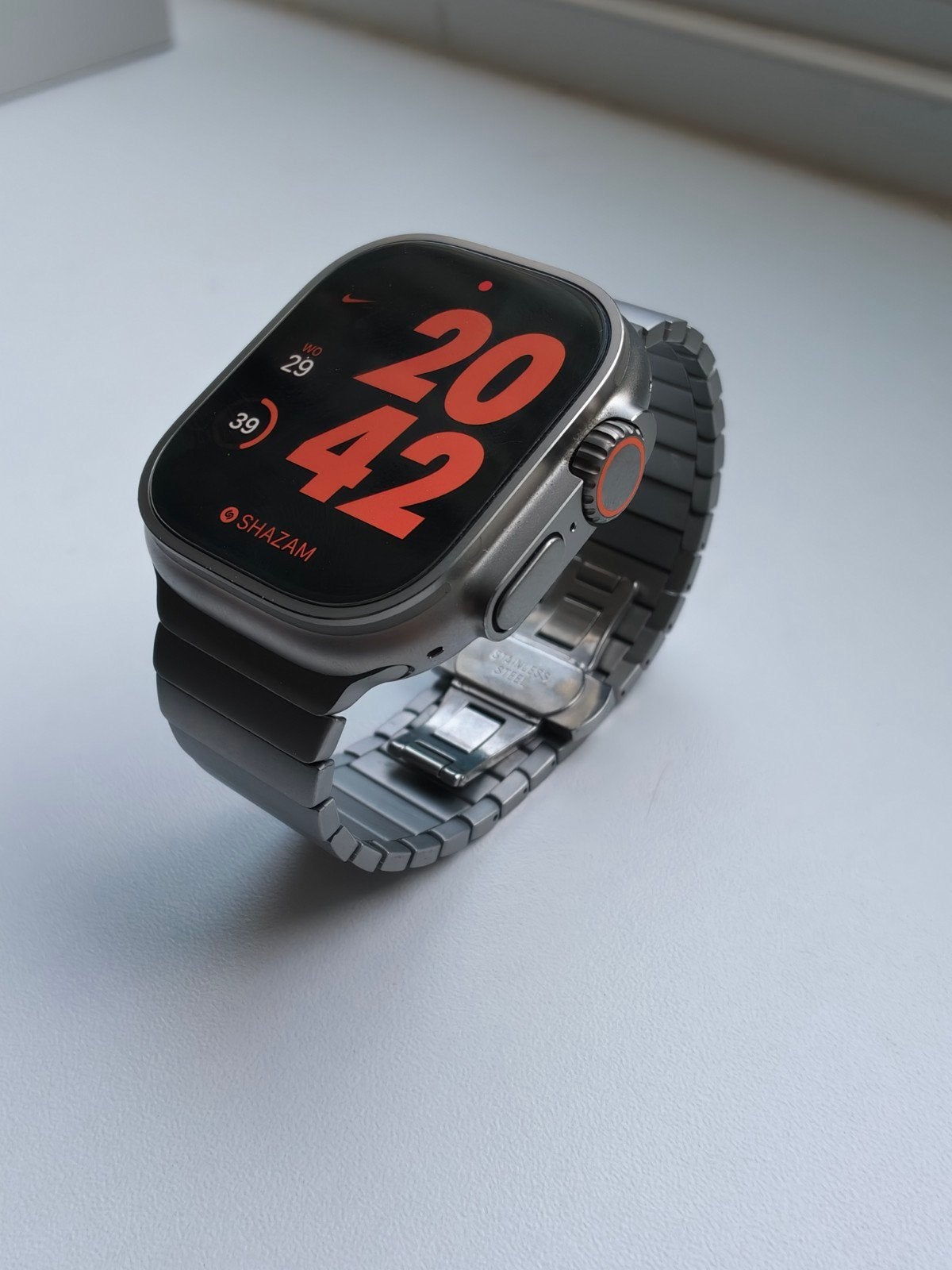 Apple Watch Ultra 2, Sieraden, Tassen en Uiterlijk, Smartwatches, Zo goed als nieuw, iOS, Wit, Afstand, Calorieverbanding, Conditie