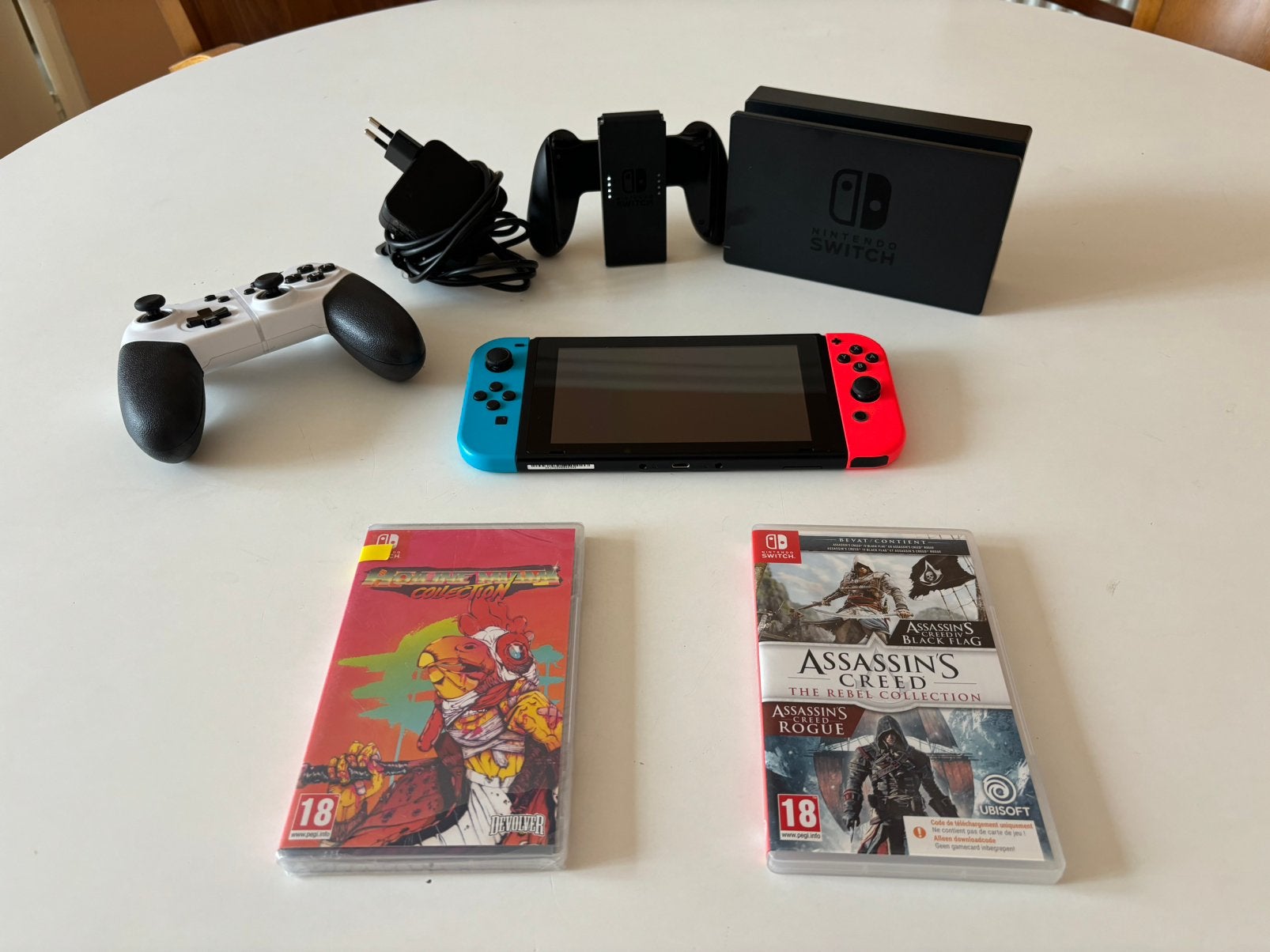 Nintendo Switch V2 Compleet + Extra Controller + 2 Games, Ophalen of Verzenden, Gebruikt
