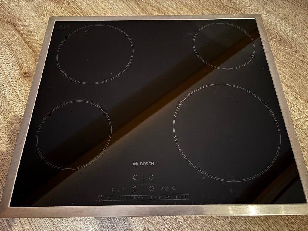 BOSCH KERAMISCHE KOOKPLAAT, Witgoed en Apparatuur, Kookplaten, Ophalen, Gebruikt, 4 kookzones, Inbouw