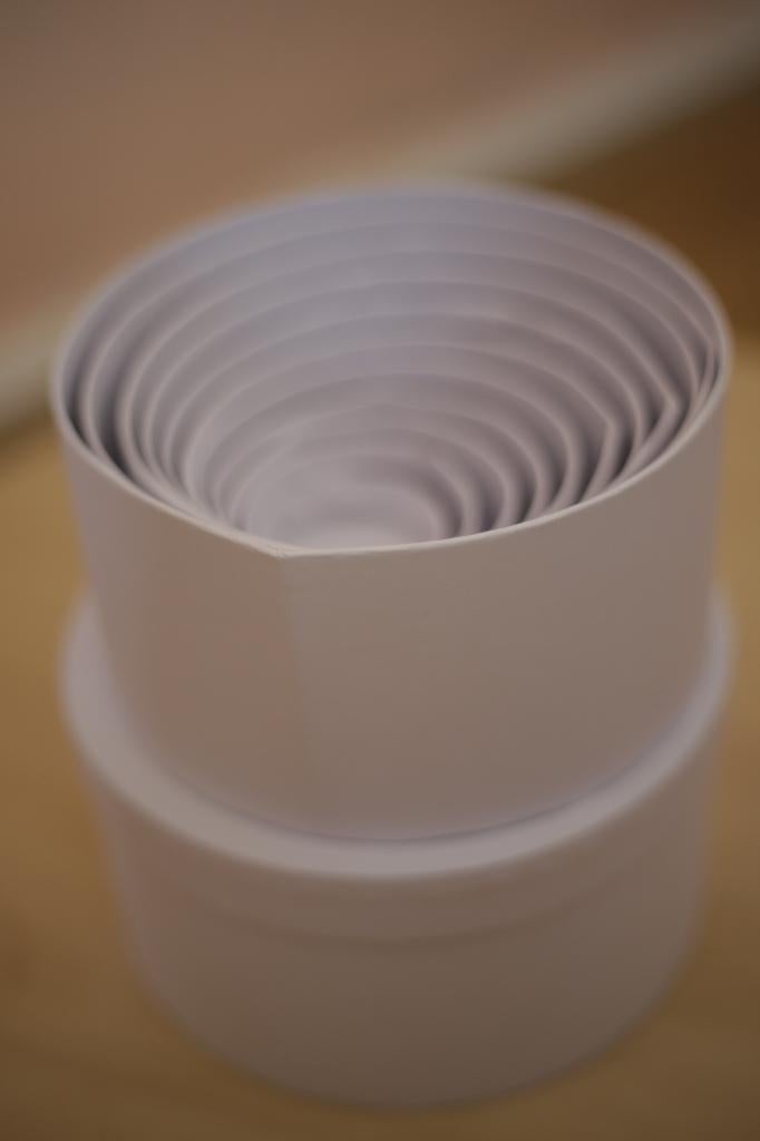 Kartonnen dozen "Rond", set van 12, Hobby en Vrije tijd, Knutselen, Ophalen, Nieuw, Papier of Karton, Overige merken