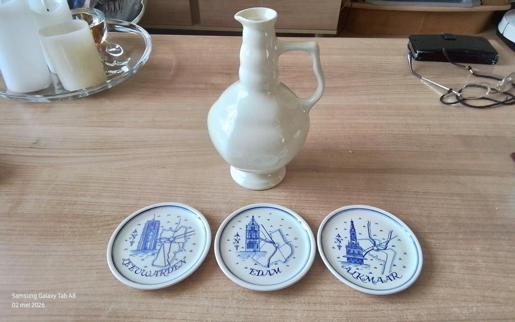 Delfts blauw wandbordjes Goedewaagen & witte karaf, Antiek en Kunst, Antiek | Porselein, Ophalen of Verzenden