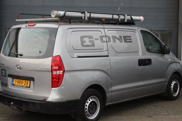 Hyundai H300 2.5 CRDi Dynamic Airco, Imperiaal, Trekhaak, ap, 13 km/l, Gebruikt, 1949 kg, Origineel Nederlands
