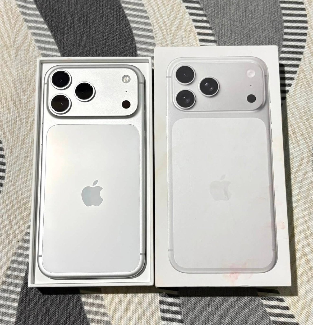 Iphone 17 PRO MAX als nieuw compleet met factuur, Telecommunicatie, Mobiele telefoons | Apple iPhone, Zwart, Zo goed als nieuw