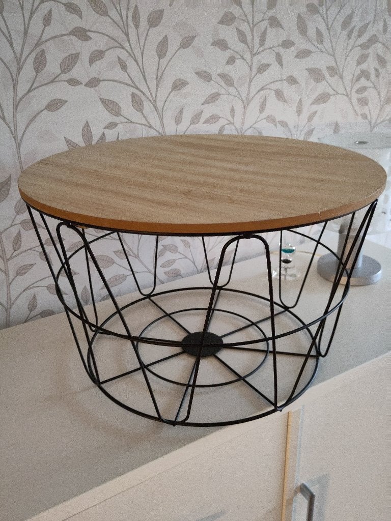 Draadmand bijzet tafeltje, Huis en Inrichting, Minder dan 55 cm, Gebruikt, Rond, Ophalen