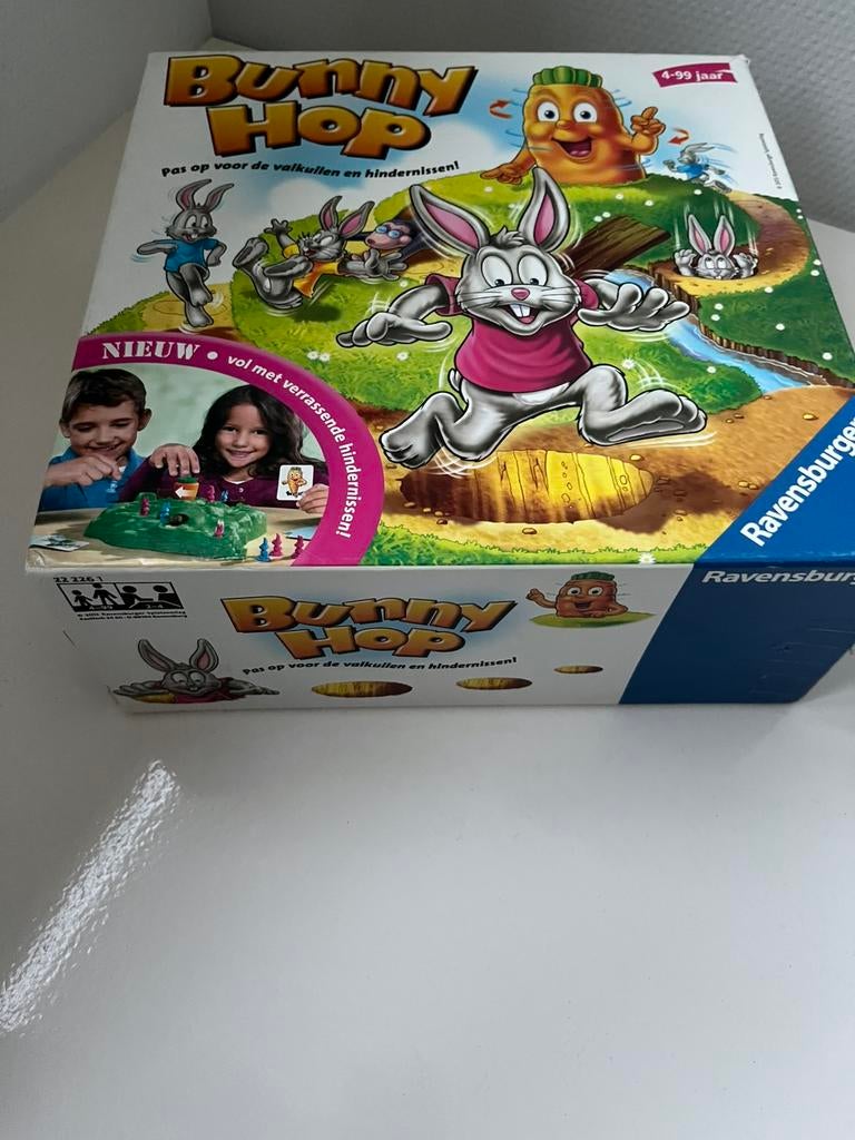Bunny hop, Drie of vier spelers, Ophalen of Verzenden, Zo goed als nieuw