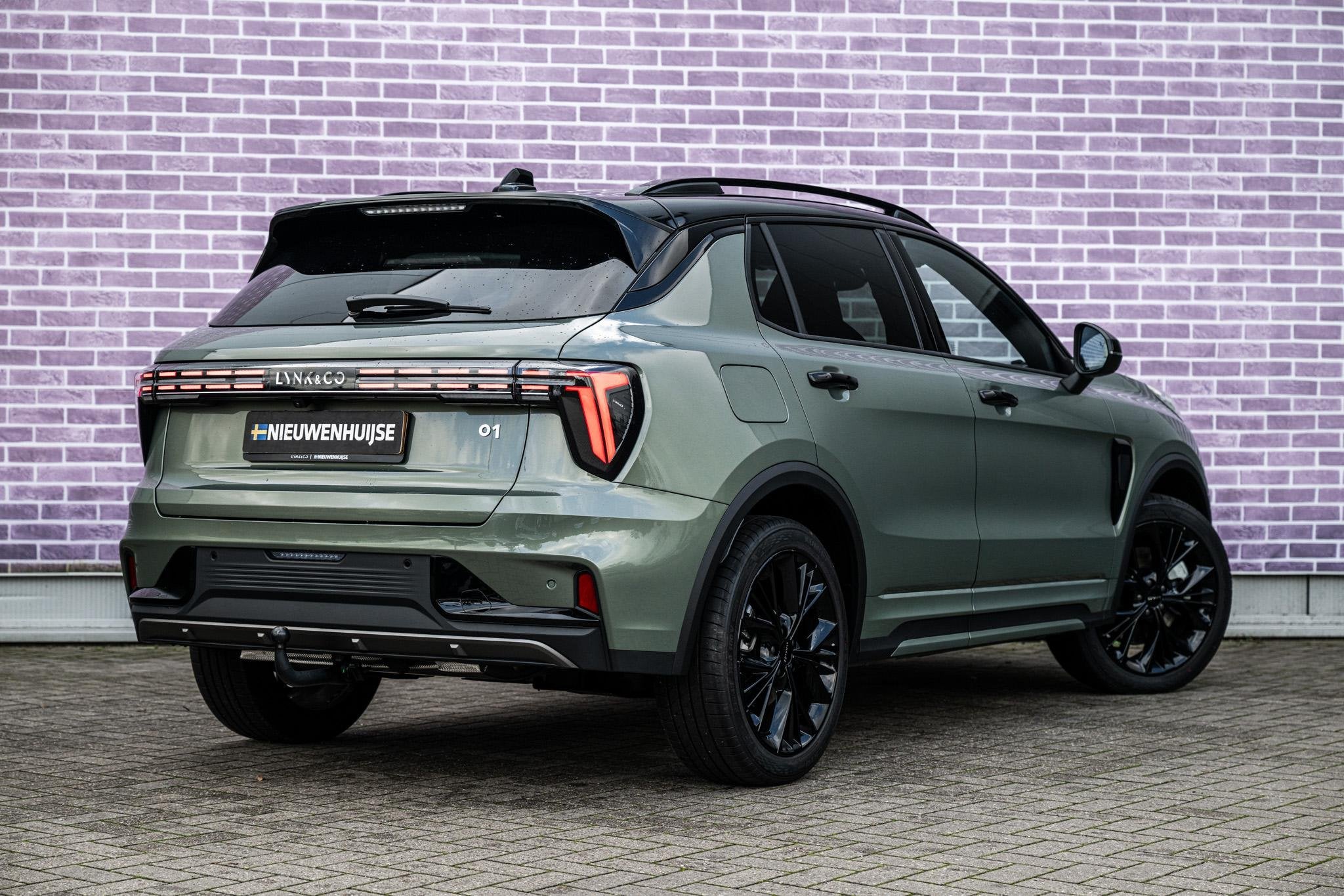 Lynk & Co 01 1.5 Plug-in Hybrid More | Trekhaak | PHEV | Two, Auto's, 12 maanden, 4 cilinders, Bedrijf, Hybride Elektrisch/Benzine