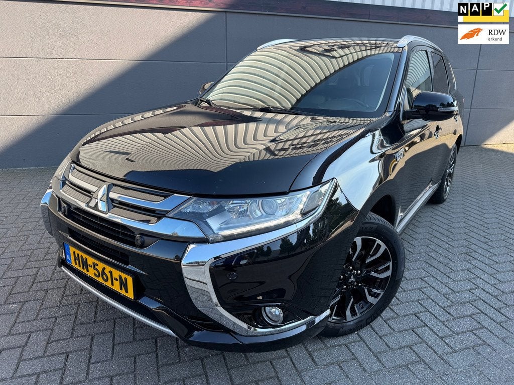 Mitsubishi Outlander 2.0 PHEV Executive Edition*Camera*Stoel, Auto's, Mitsubishi, 1998 cc, 4 cilinders, 1820 kg, Zwart