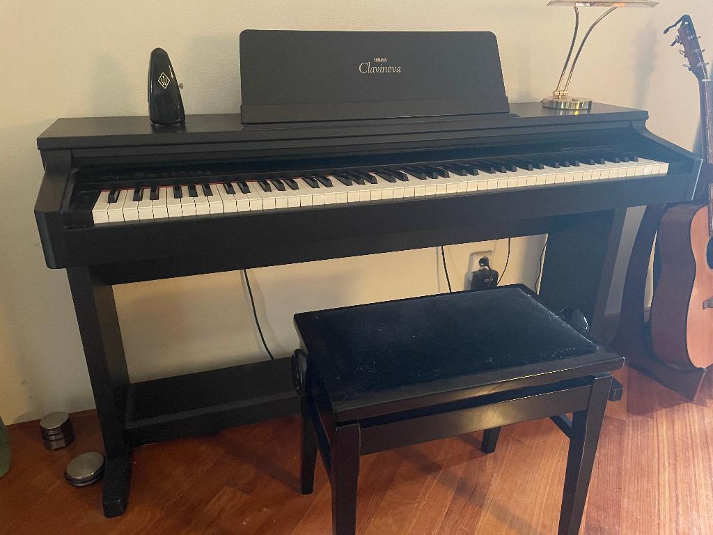 Yamaha Clavinova CLP-122S digitale piano, Ophalen, Gebruikt, Zwart, Digitaal