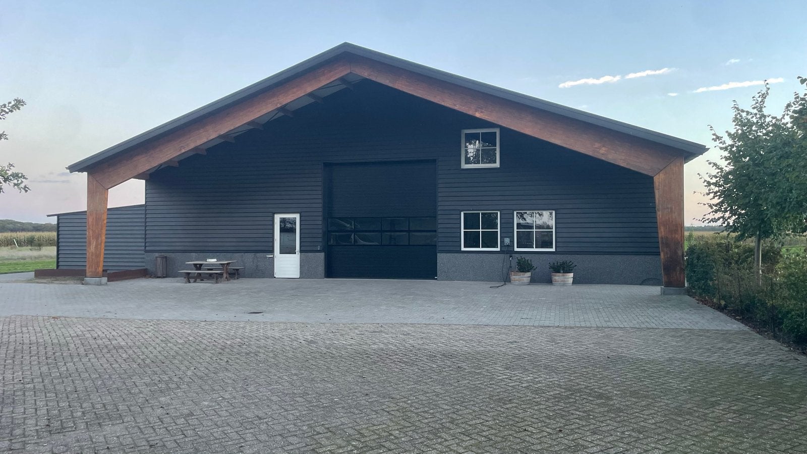 Gelamineerde liggers 18-20m, H105cm, D13cm, Doe-het-zelf en Verbouw, Ophalen, Gebruikt, Balk, Overige houtsoorten
