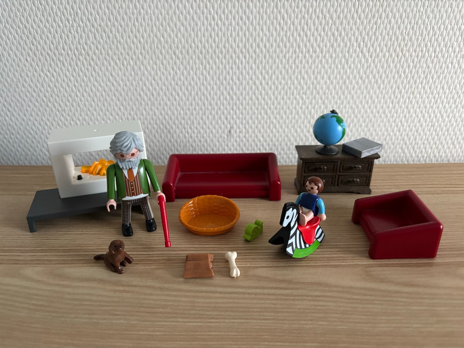 Playmobil Woonkamer met Opa en Accessoires, Ophalen of Verzenden, Zo goed als nieuw, Overige series, Overige typen