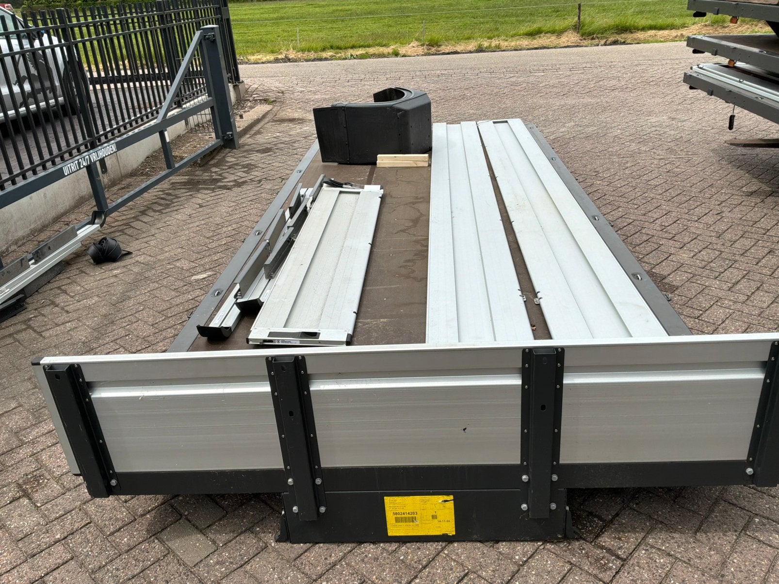 Laadbak vrachtauto, Iveco, Particulier, Te koop