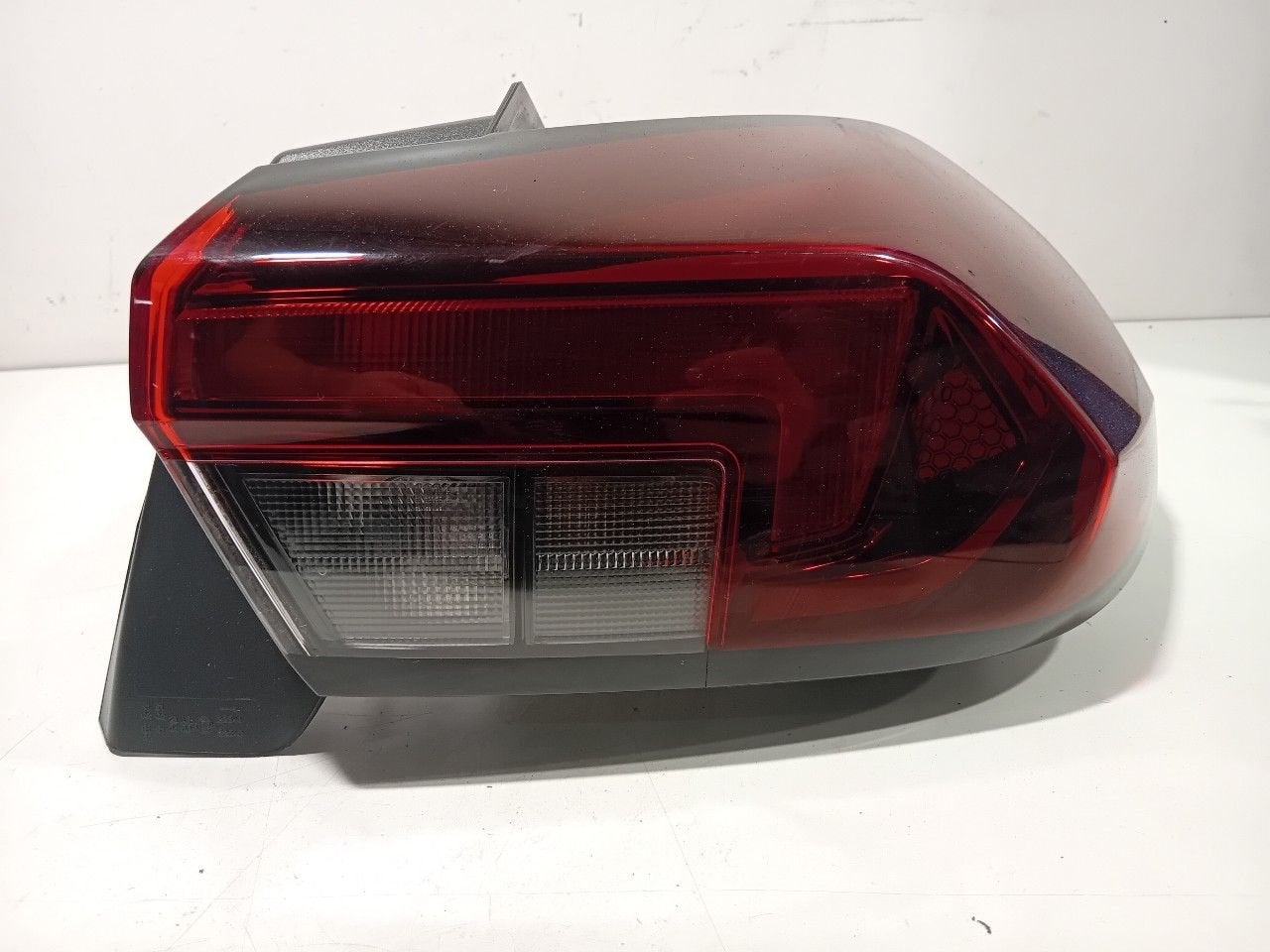 Achterlicht carrosserie rechts Opel Corsa, Onderdelen@venauto.nl, Van der Ven Autorecycling B.V., Gebruikt, Ettenseweg 76, 4706 PB Roosendaal, The Netherlands