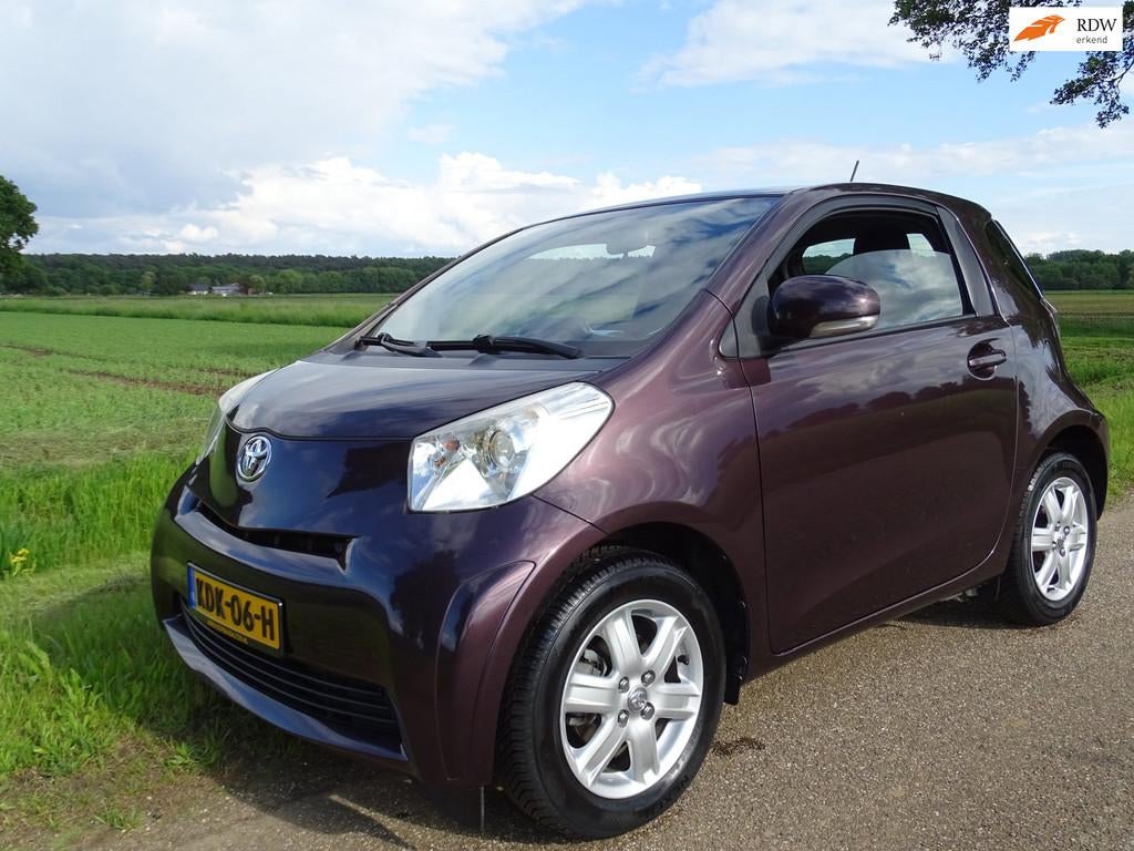 Toyota IQ 1.0 VVTi Comfort, Auto's, Toyota, Stof, Gebruikt, Overige kleuren, 4 stoelen
