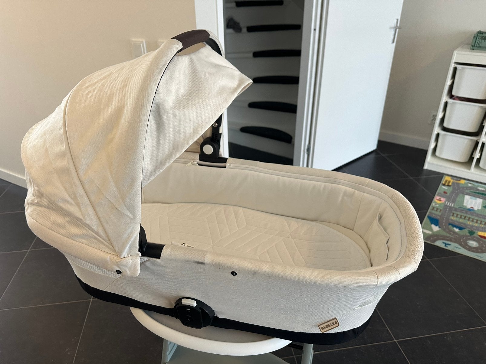 Gazelle S reiswieg seashell beige met regenhoes, Ophalen, Zo goed als nieuw, Overige merken