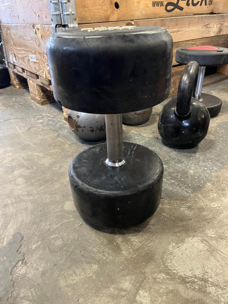1 x 36 kg rubberen dumbbell gewicht, Ophalen, Dumbbell, Gebruikt, Rubberen dumbbell