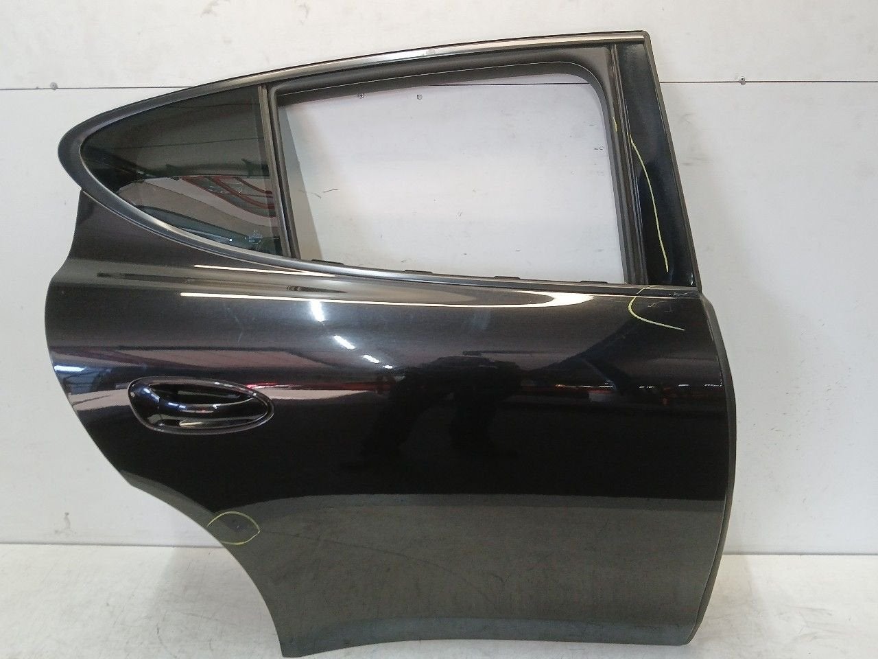 Portier rechts achter Porsche Panamera, Onderdelen@venauto.nl, Van der Ven Autorecycling B.V., Gebruikt, Ettenseweg 76, 4706 PB Roosendaal, The Netherlands