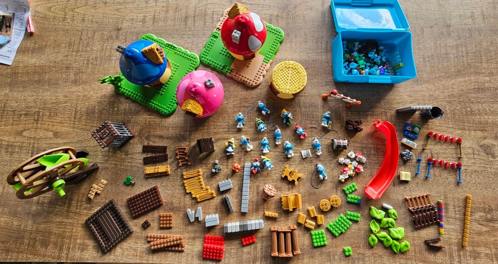 Smurfen Lego set met huisjes en figuren, Ophalen, Gebruikt, Megabloks