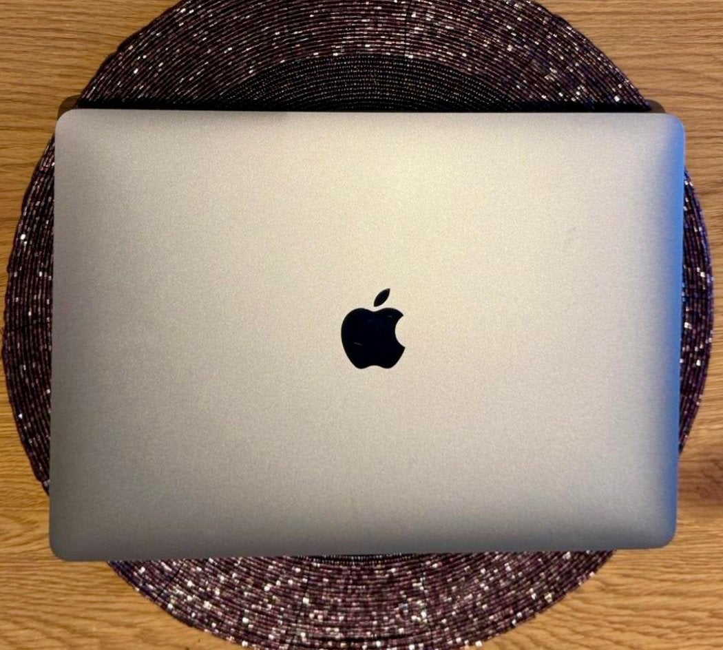 MacBook Pro 13-inch 2020 - 1.4 GHz i5, 8GB RAM, 256GB SSD, Computers en Software, Apple Macbooks, 256 GB, Qwerty, 8 GB, 13 inch