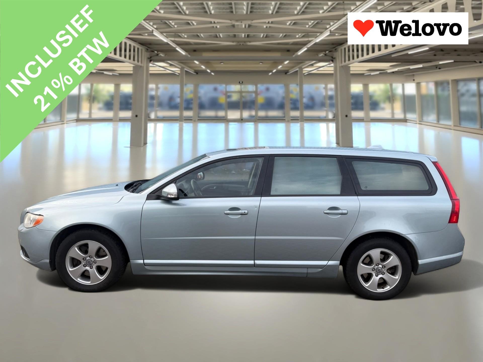Volvo V70 3.0 T6 AWD Momentum Dealer onderhouden/schuifdak/g, Auto's, Automaat, Automatische klimaatregeling, Gebruikt, 2953 cc