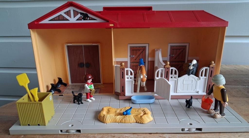 Playmobil mijn meeneem paardenstal, Kinderen en Baby's, Speelgoed | Playmobil, Ophalen of Verzenden