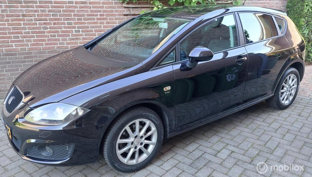 Seat Leon 1.2 TSI Ecomotive Businessline High Nw. APK/Distr., Auto's, Voorwielaandrijving, Euro 5, Gebruikt, 4 cilinders