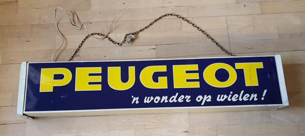 Lichtbak van Peugeot 304  uit jaren 70, Verzamelen, Sleutelhangers, Ophalen, Merk