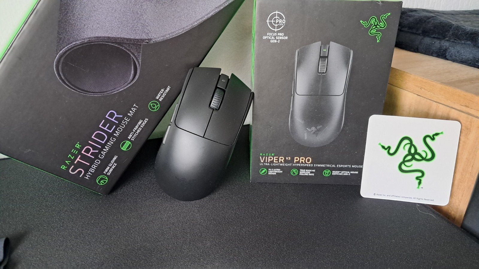 Razer Viper V3 Pro + Razer Strider Hybrid XXL + Pulsar eS, Rechtshandig, Muis, Gaming muis, Ophalen of Verzenden