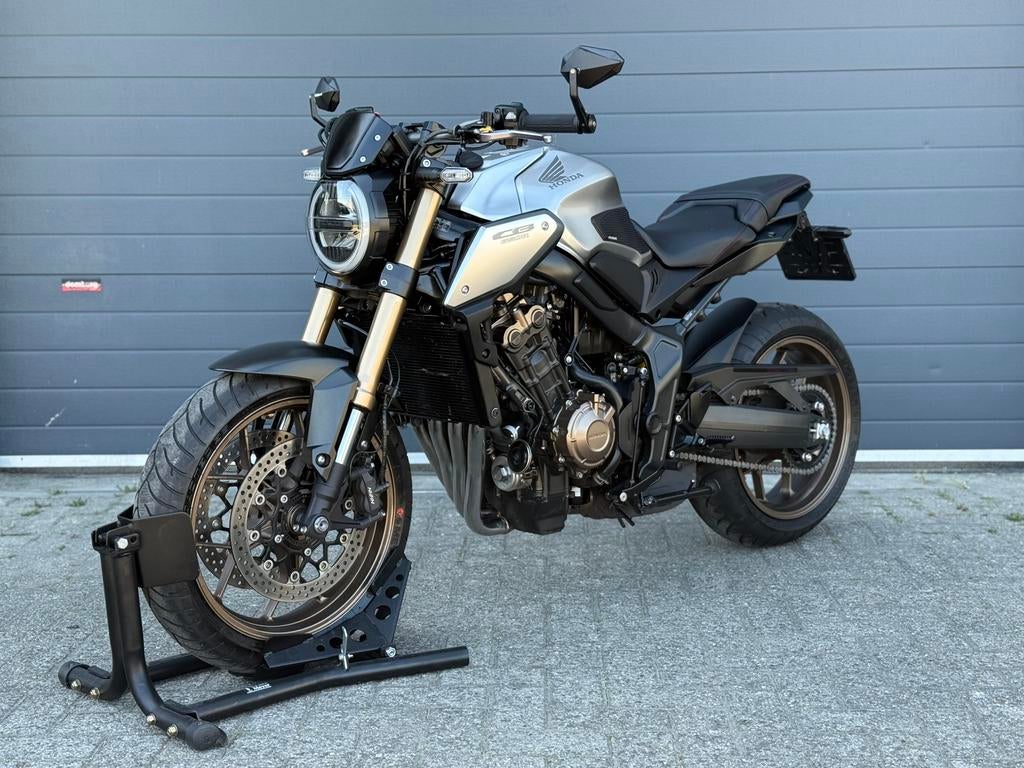 HONDA CB650R ABS NEO SPORTS CAFE *NIEUWSTAAT*, Brabant, Occasion, 4 cilinders, 649 cc