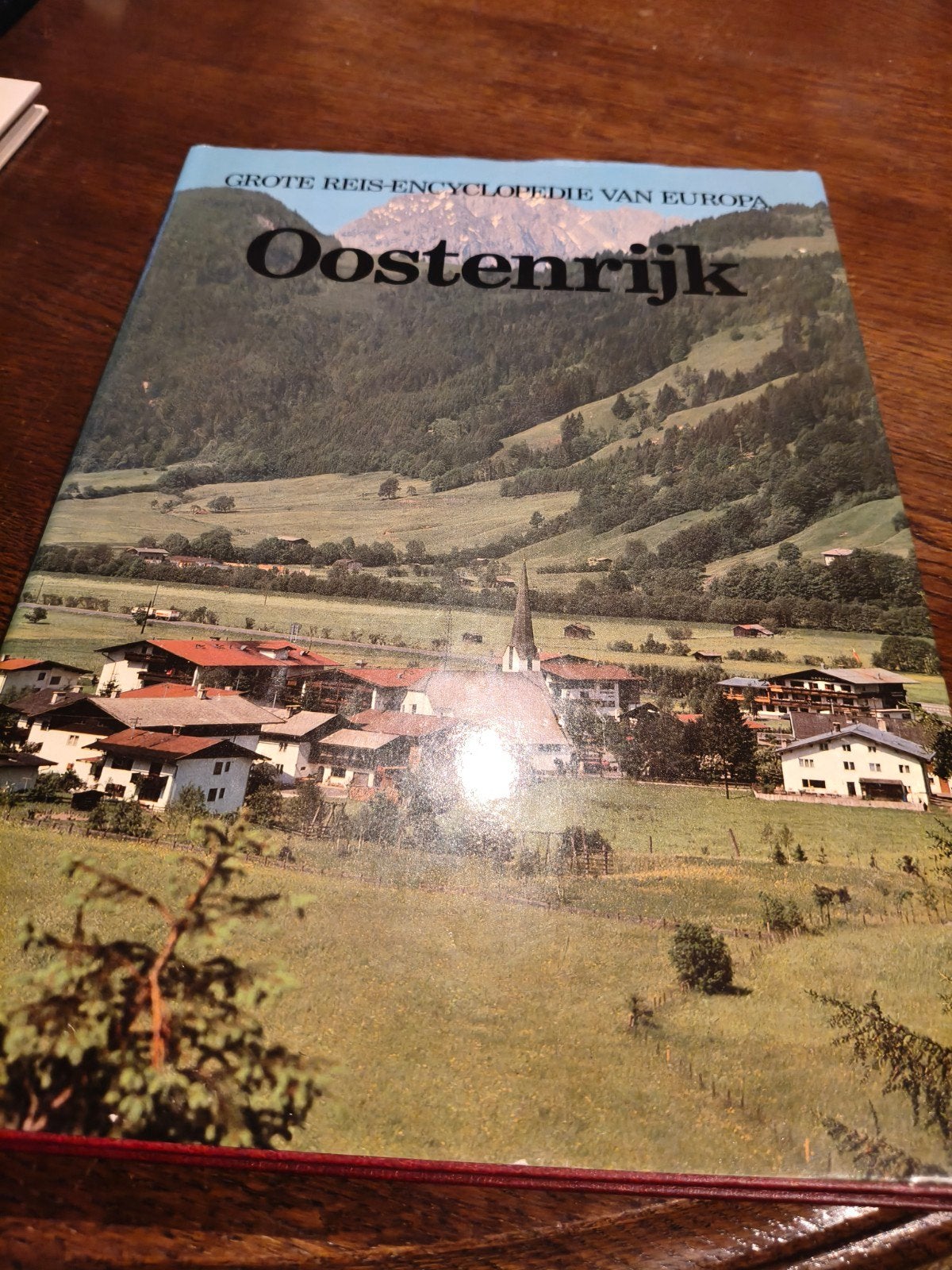 oosterijk, Ophalen of Verzenden, Europa, Reisgids of -boek, Overige merken