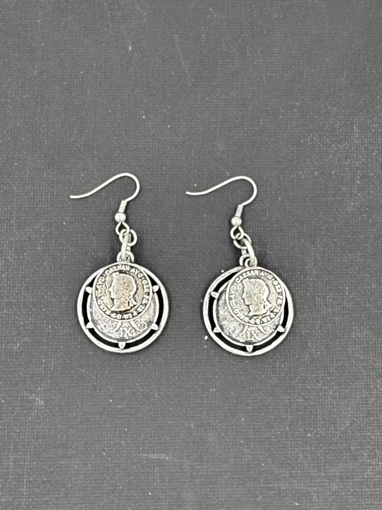 Boho munt oorbellen zilverkleurig – Ibiza / gypsy style, Ophalen of Verzenden, Zo goed als nieuw, Zilver, Overige materialen