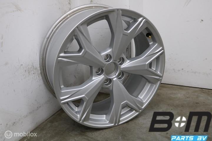 NIEUWSTAAT! Org. 1 losse 17 inch velg Audi A1 GB! 82A601025S, Gebruikt, Velg(en)
