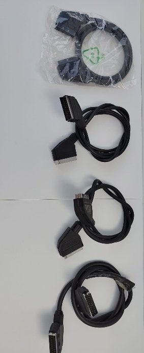 SCART kabelset, Ophalen of Verzenden, Zo goed als nieuw, Minder dan 2 meter, Scartkabel