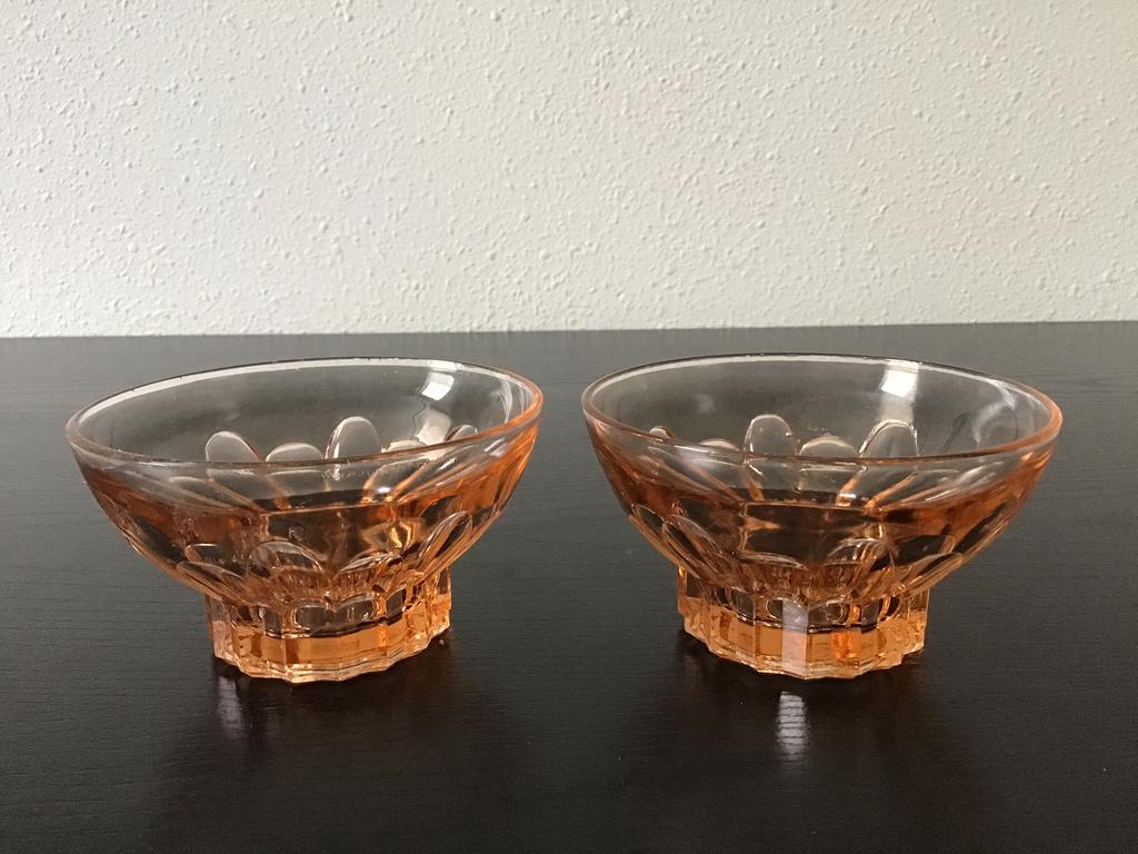 2 vintage bowl schaaltjes roze., Ophalen of Verzenden