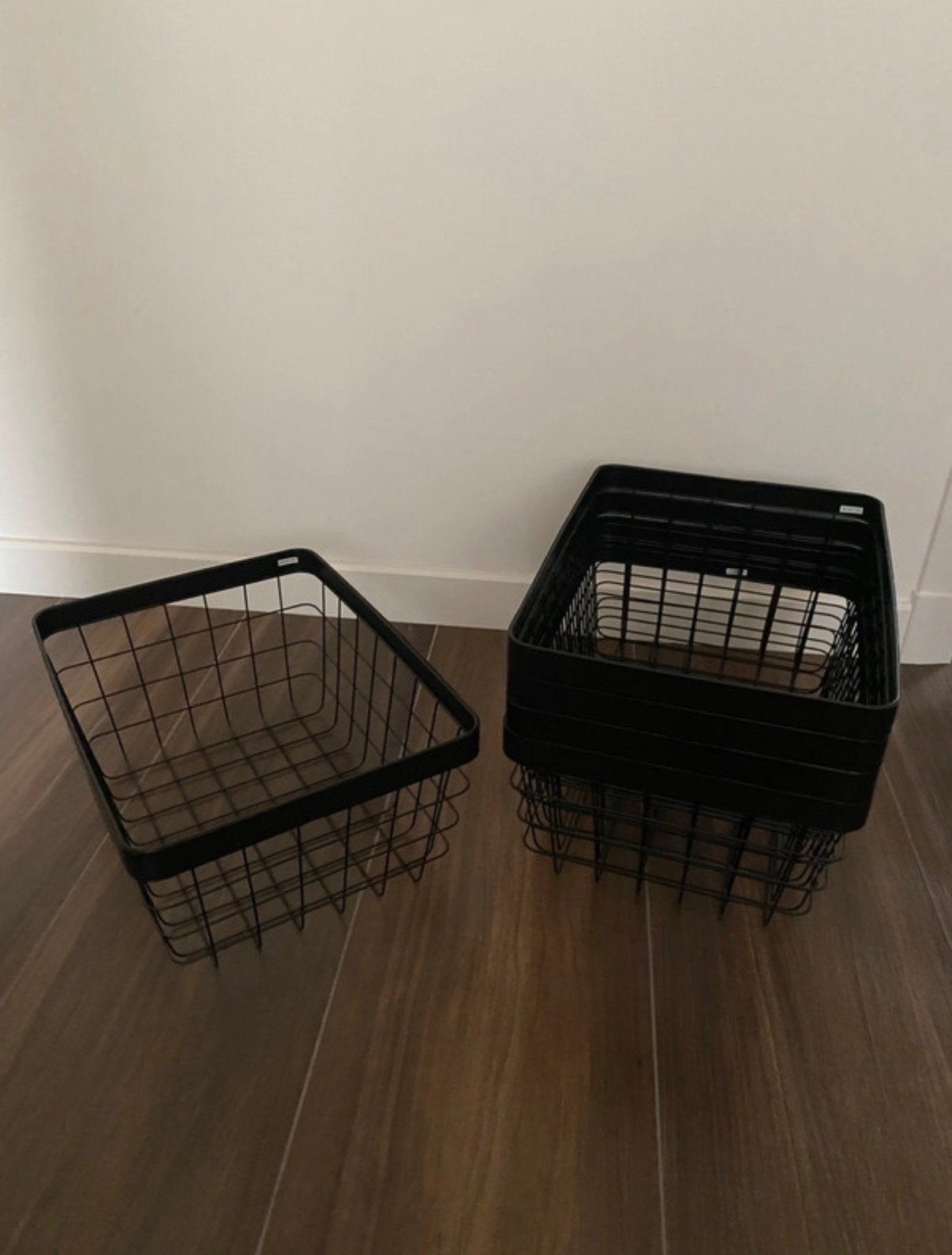Set van 7 zwarte metalen manden van Hema, Ophalen, Mand, Nieuw, Met opbergruimte